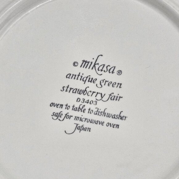 Mikasa Strawberry Fair Serving Bowl 10.25" berries blossoms summer blooms green - Picture 7 of 9